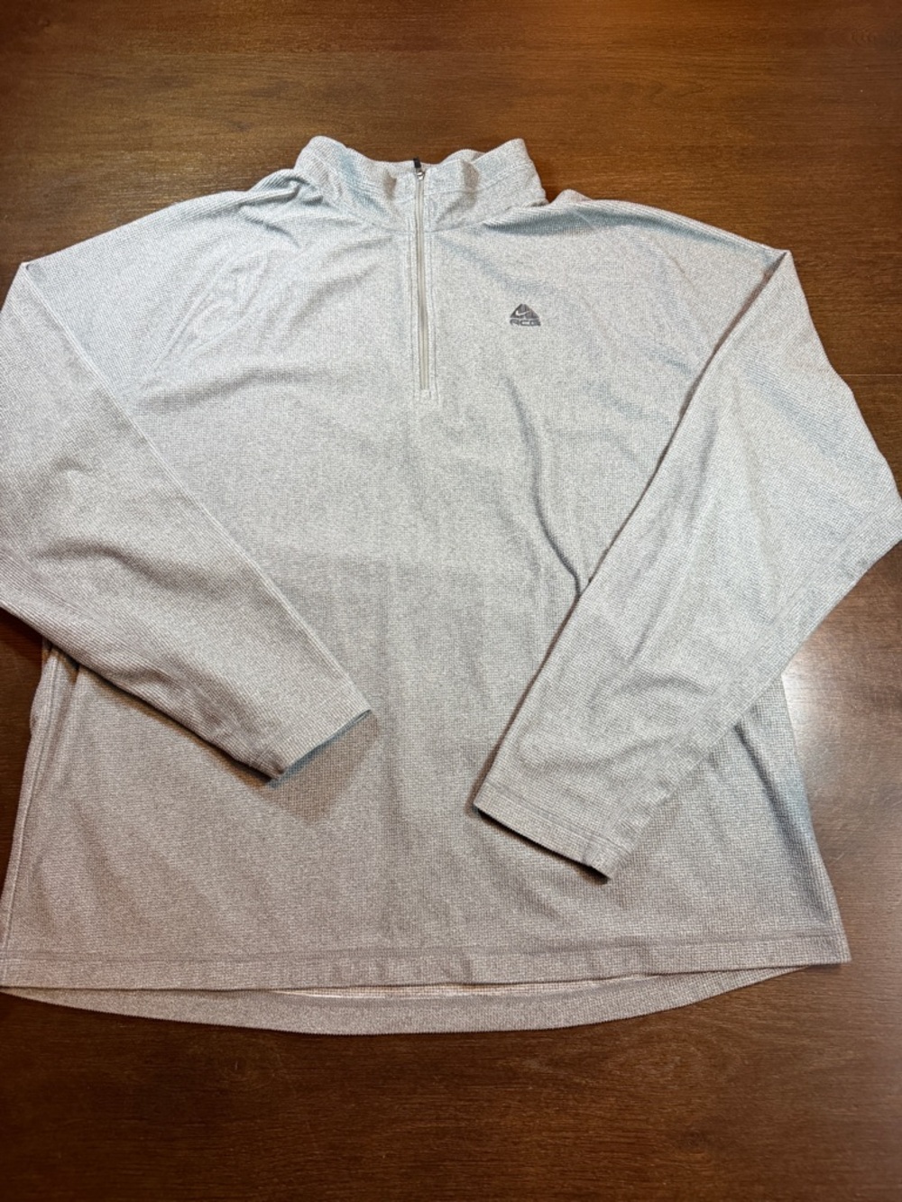 Nike ACG  Dri-Fit Mid-Layer Gray 1/4 -Zip Pullover Trail Running
